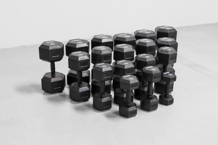 USED - Schwarz vollgummierte hexagonal Kurzhantel - 7 Kg (1 Paar)